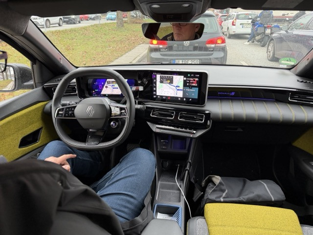 Renault 5: Cockpit (Bild: Dirk Kunde)